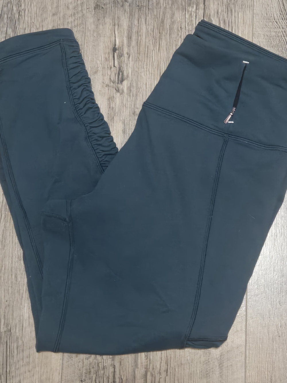 Calia Capri Leggings